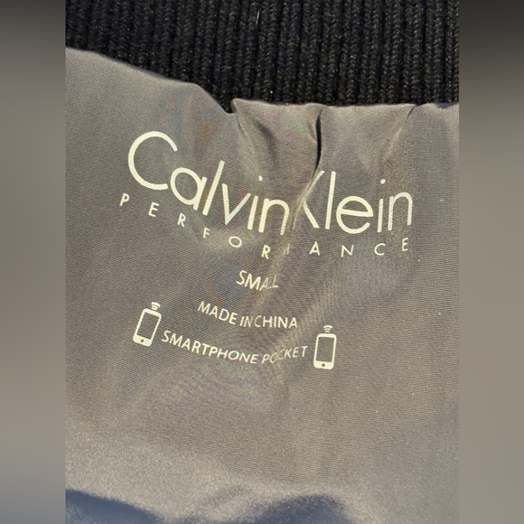 Calvin Klein Performance Puffer Down Vest Jacket Women’s Sz S Black Zip NWT - Picture 5 of 16